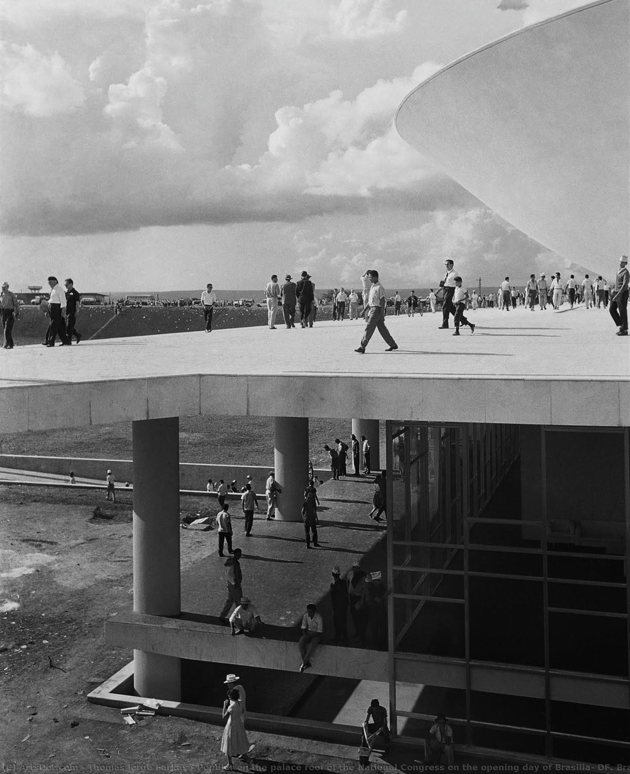 Popular On The Palace Roof Of The National Congress On The Opening Day Of Brasilia, Df. Brazil — Thomas Jorge Farkas