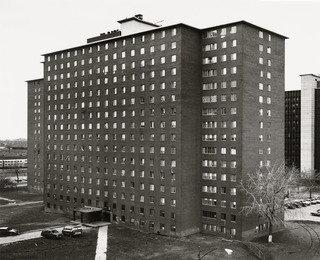 South Lake Apartments 4, Chicago — Thomas Struth