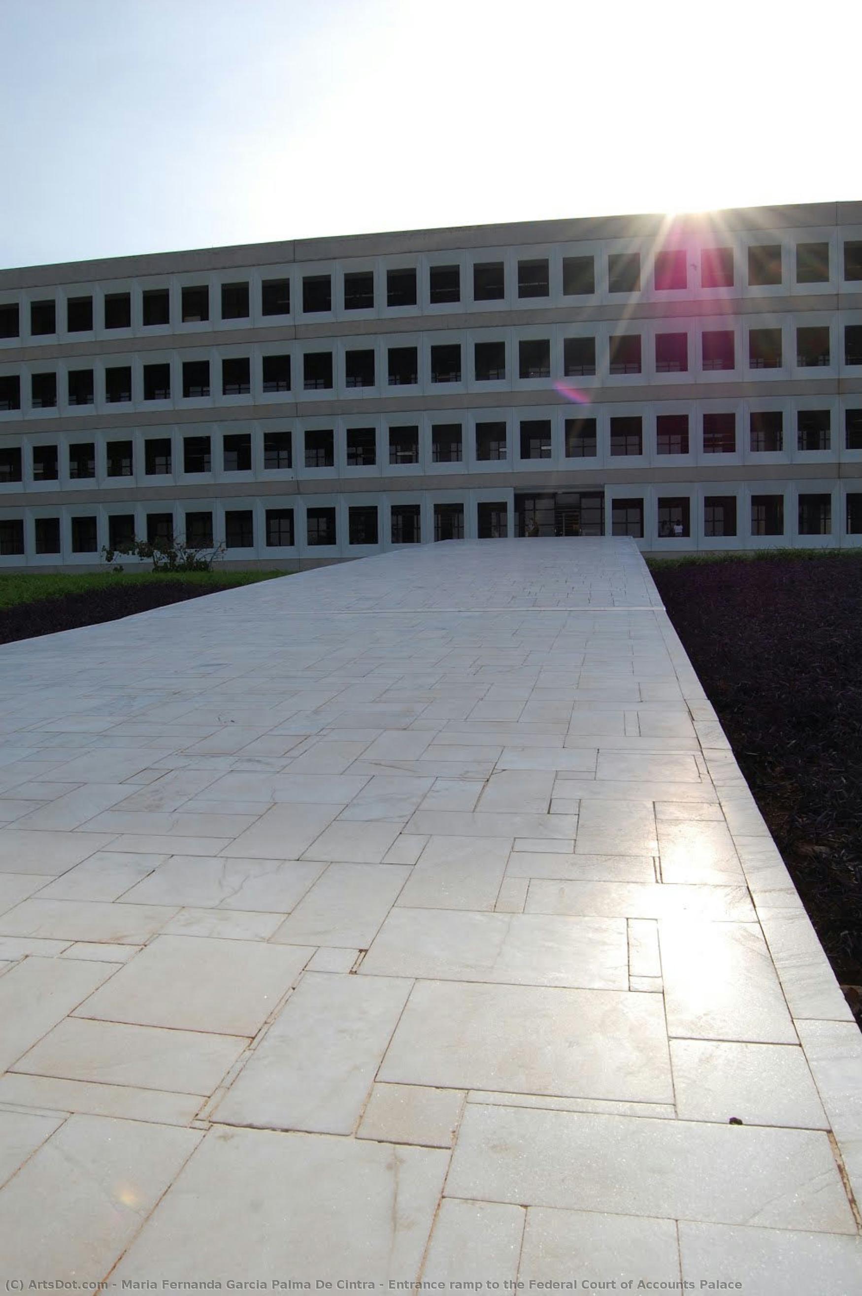 Entrance Ramp To The Federal Court Of Accounts Palace — Maria Fernanda Garcia Palma De Cintra