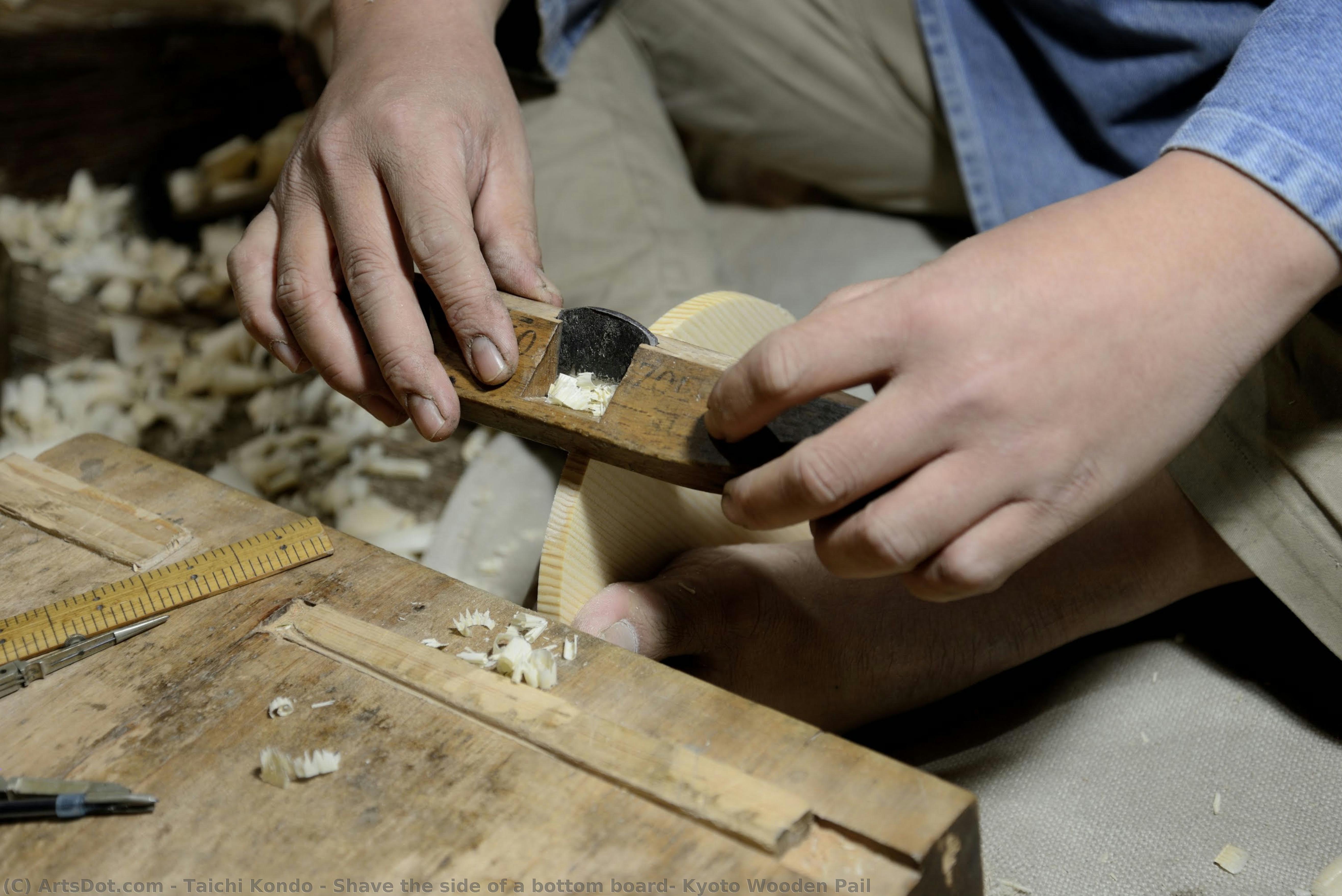 Shave The Side Of A Bottom Board, Kyoto Wooden Pail — Taichi Kondo