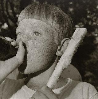 Coke And Cotton Candy, Scottsboro, Alabama — Rosalind Fox Solomon