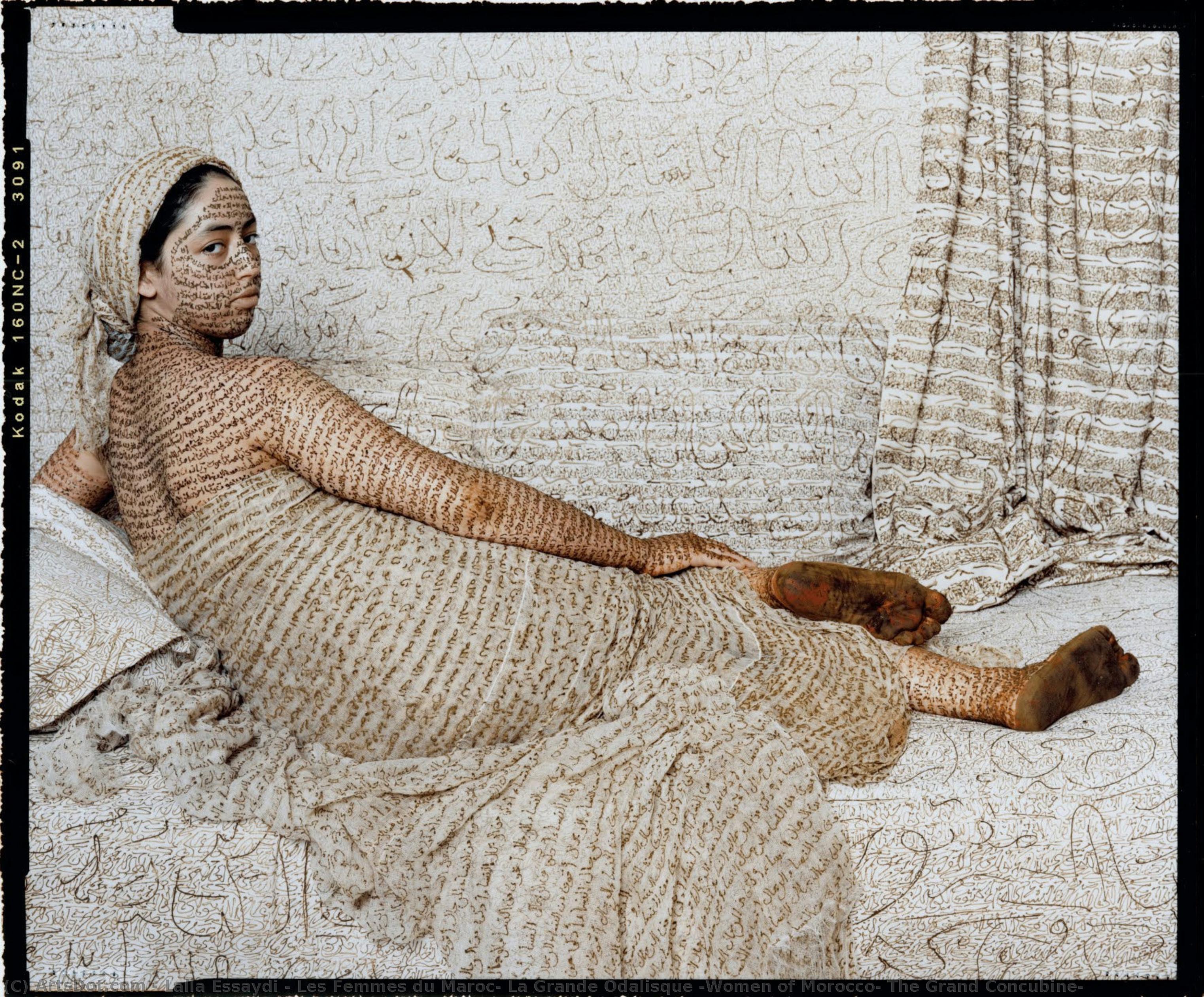 Les Femmes Du Maroc: La Grande Odalisque (women Of Morocco: The Grand Concubine) — Lalla Essaydi