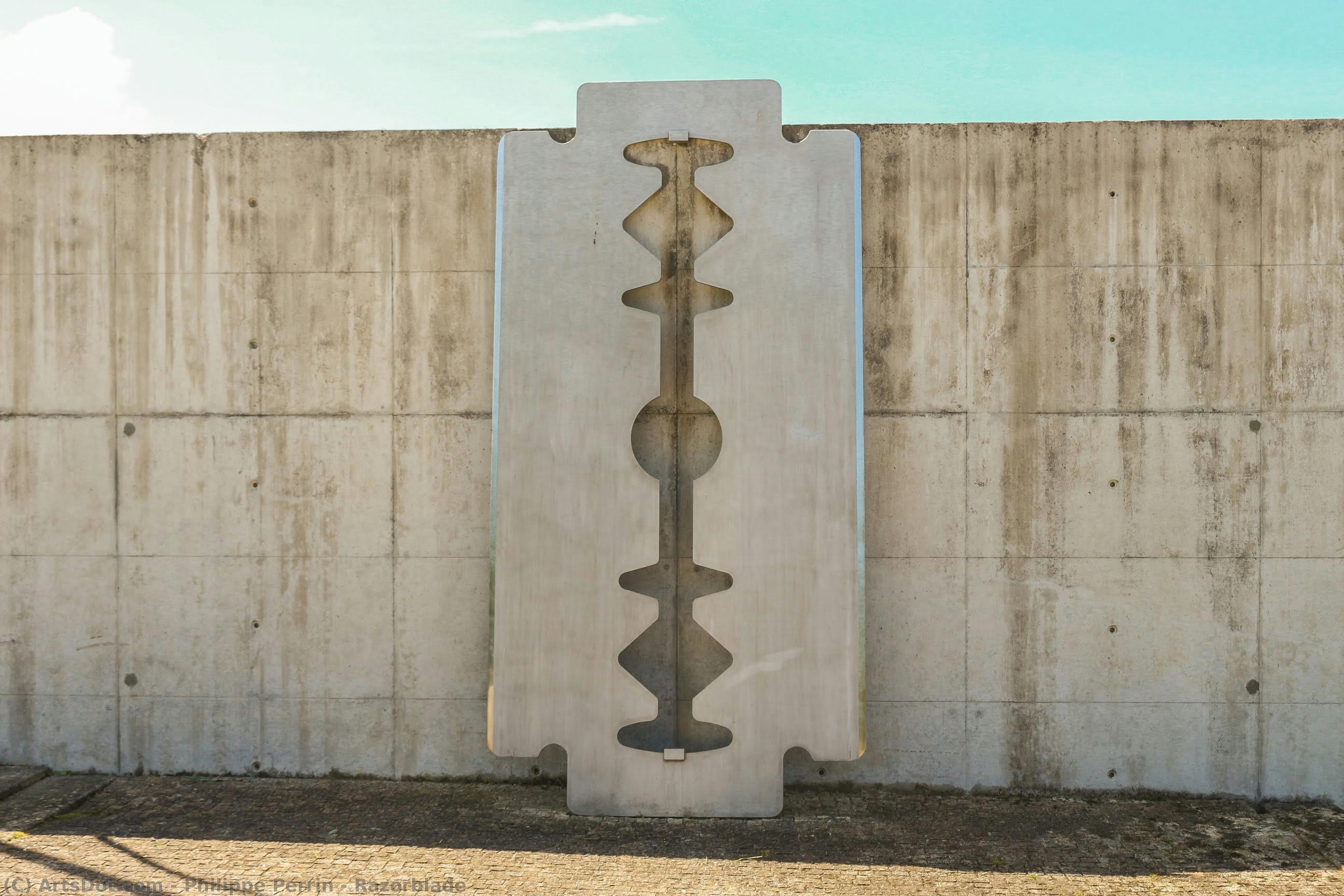 Razorblade — Philippe Perrin