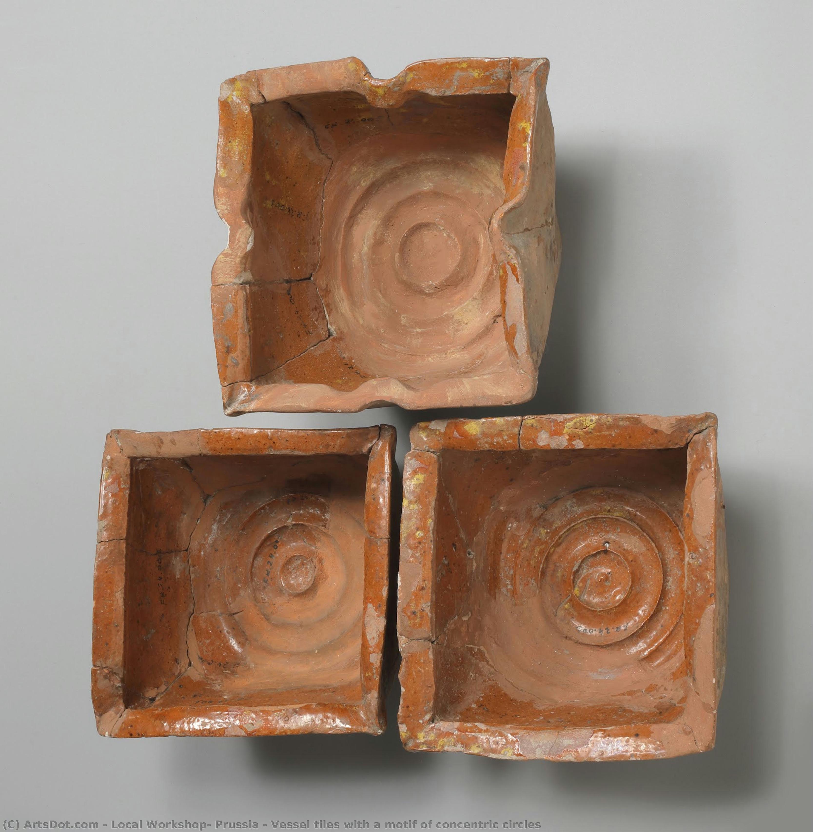 Vessel Tiles With A Motif Of Concentric Circles — Lokale Werkstatt, Preußen