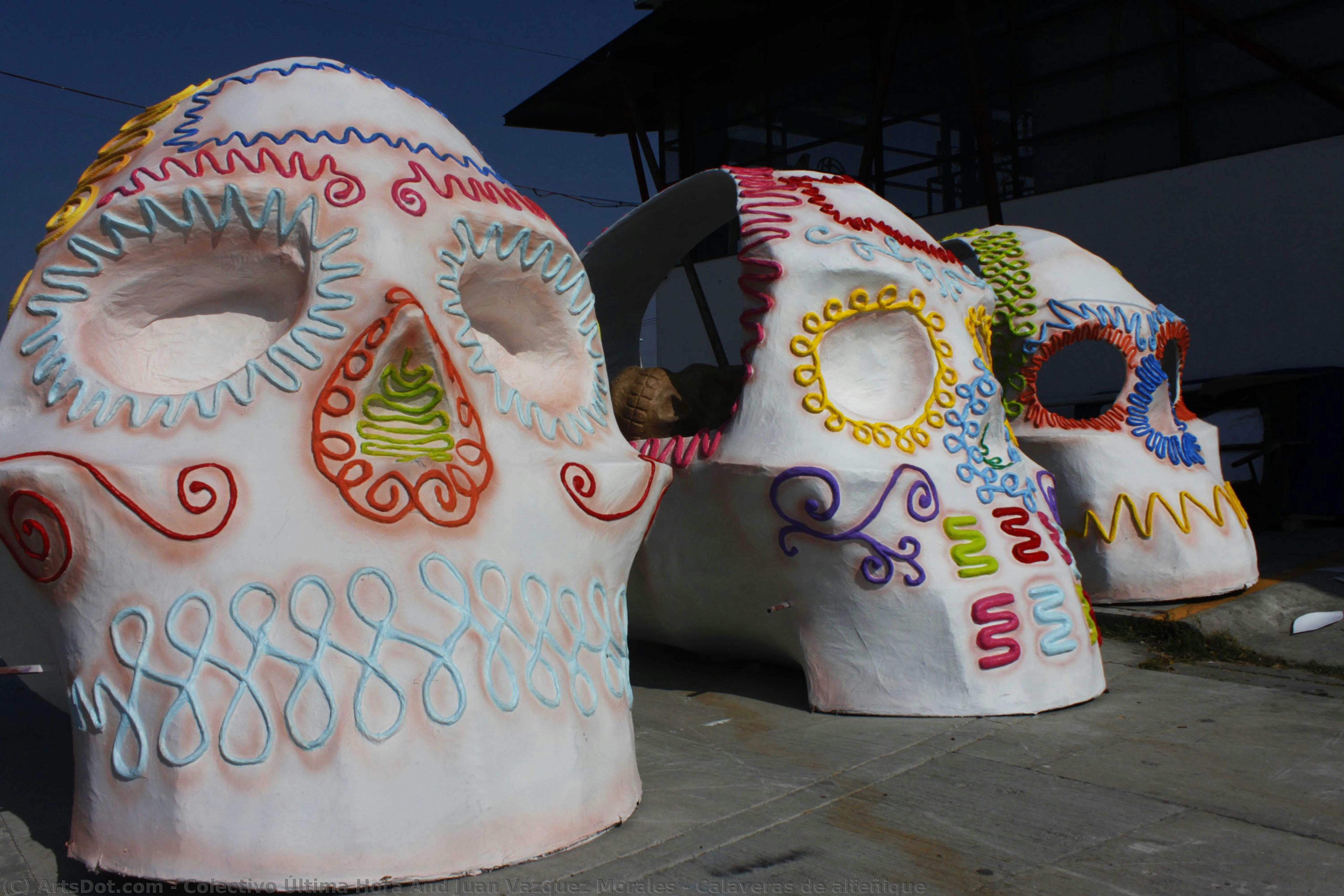 Calaveras De Alfeñique — Colectivo Última Hora And Juan Vázquez Morales