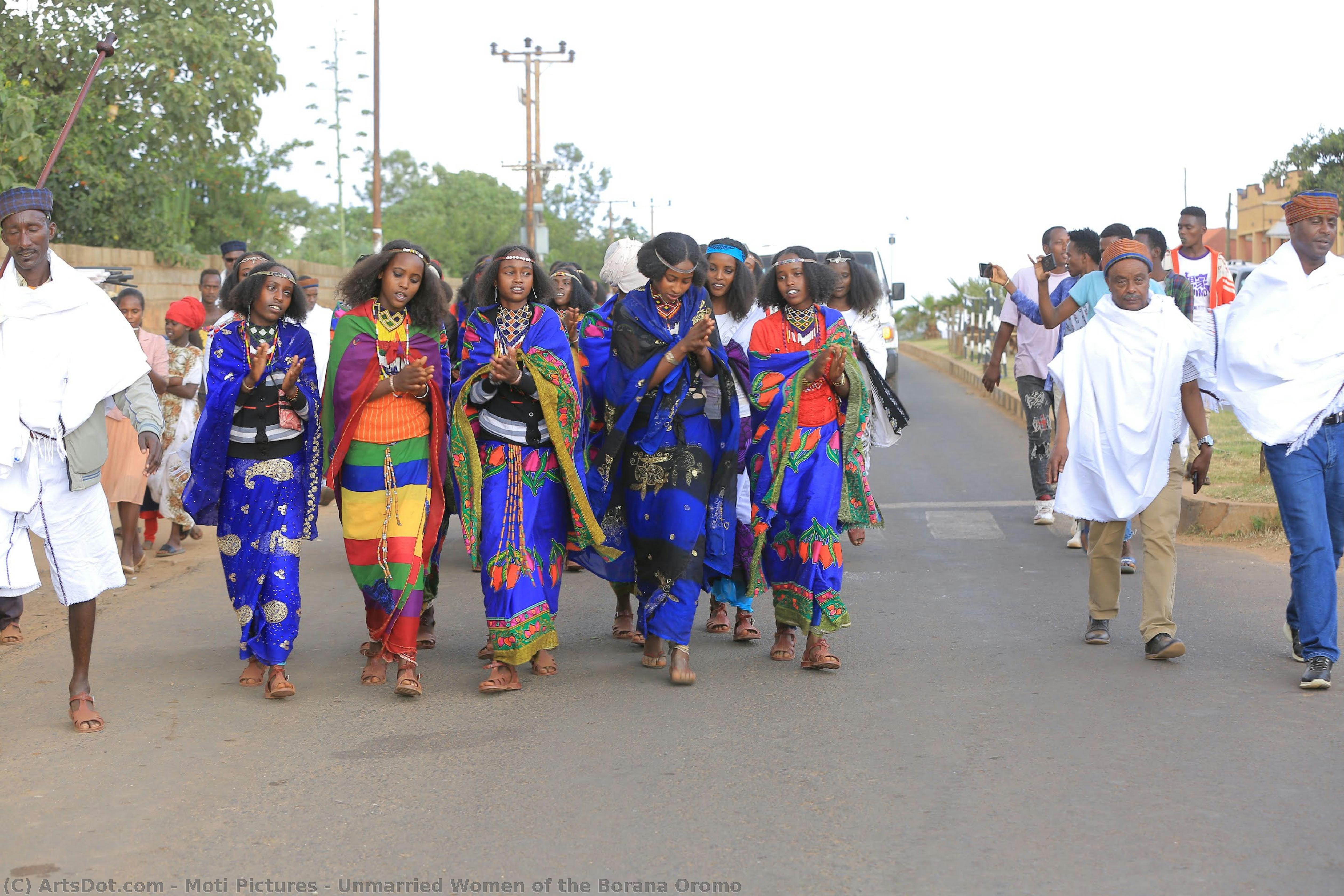 Unmarried Women Of The Borana Oromo — Moti Pictures