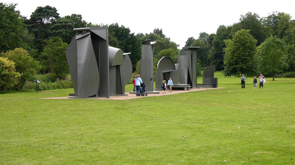 Promenade (3) — Sir Anthony Alfred Caro