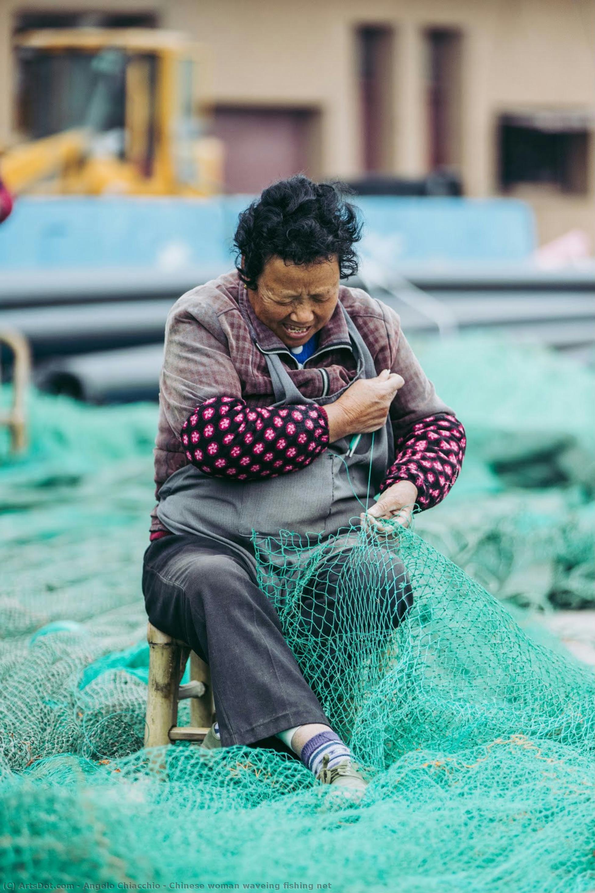 Chinese Woman Waveing Fishing Net — Angelo Chiacchio