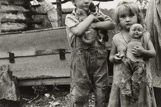 Children Of Destitute Mountaineer, Arkansas — Benjamin Shahn