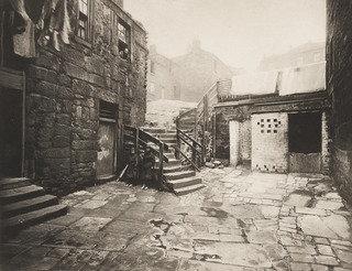 Close No. 267 High Street — Thomas Annan