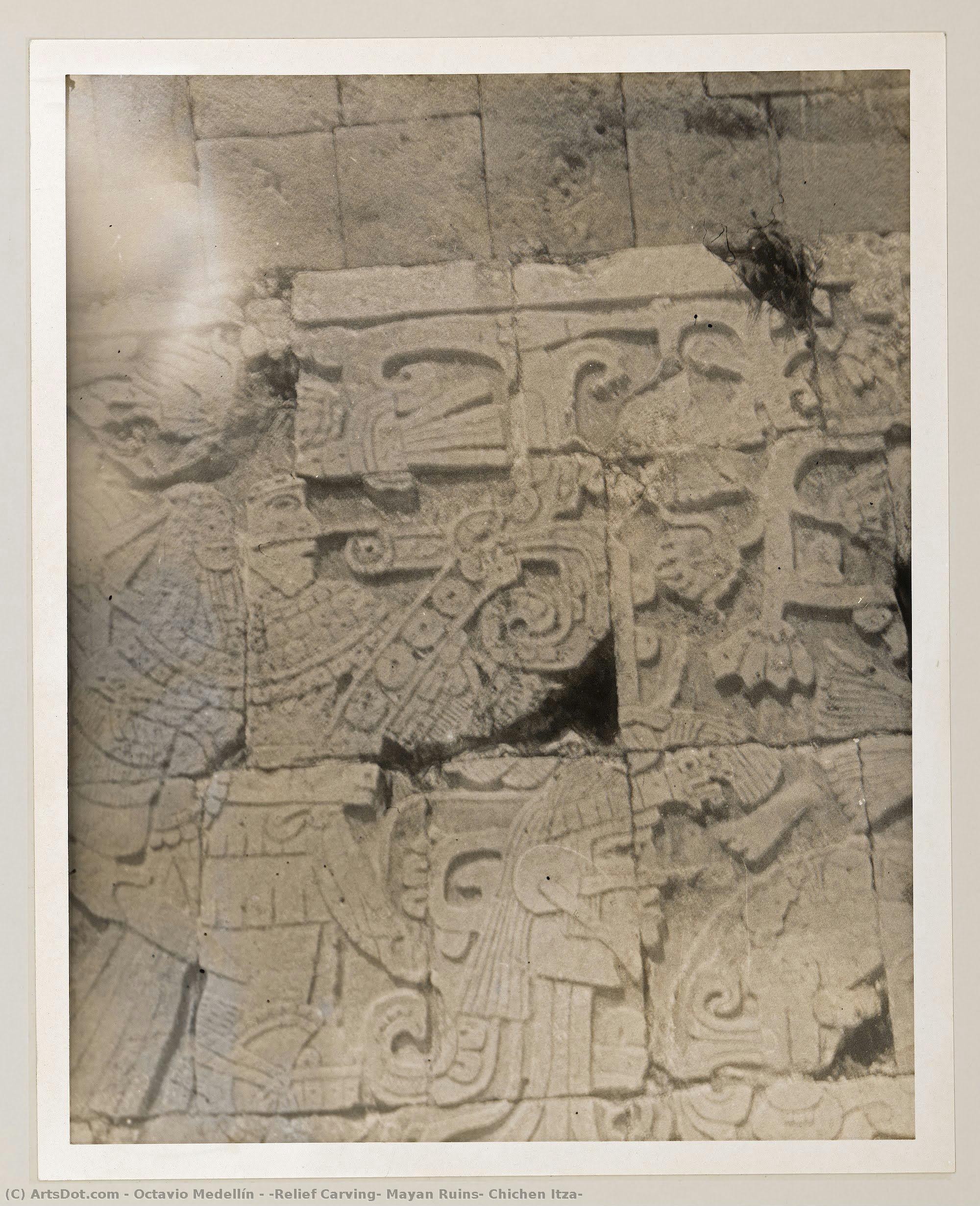 [relief Carving, Mayan Ruins, Chichen Itza] — Octavio Medellín