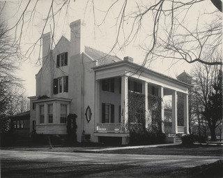 The Mansion House The Principal's Residence — Frances Benjamin Johnston