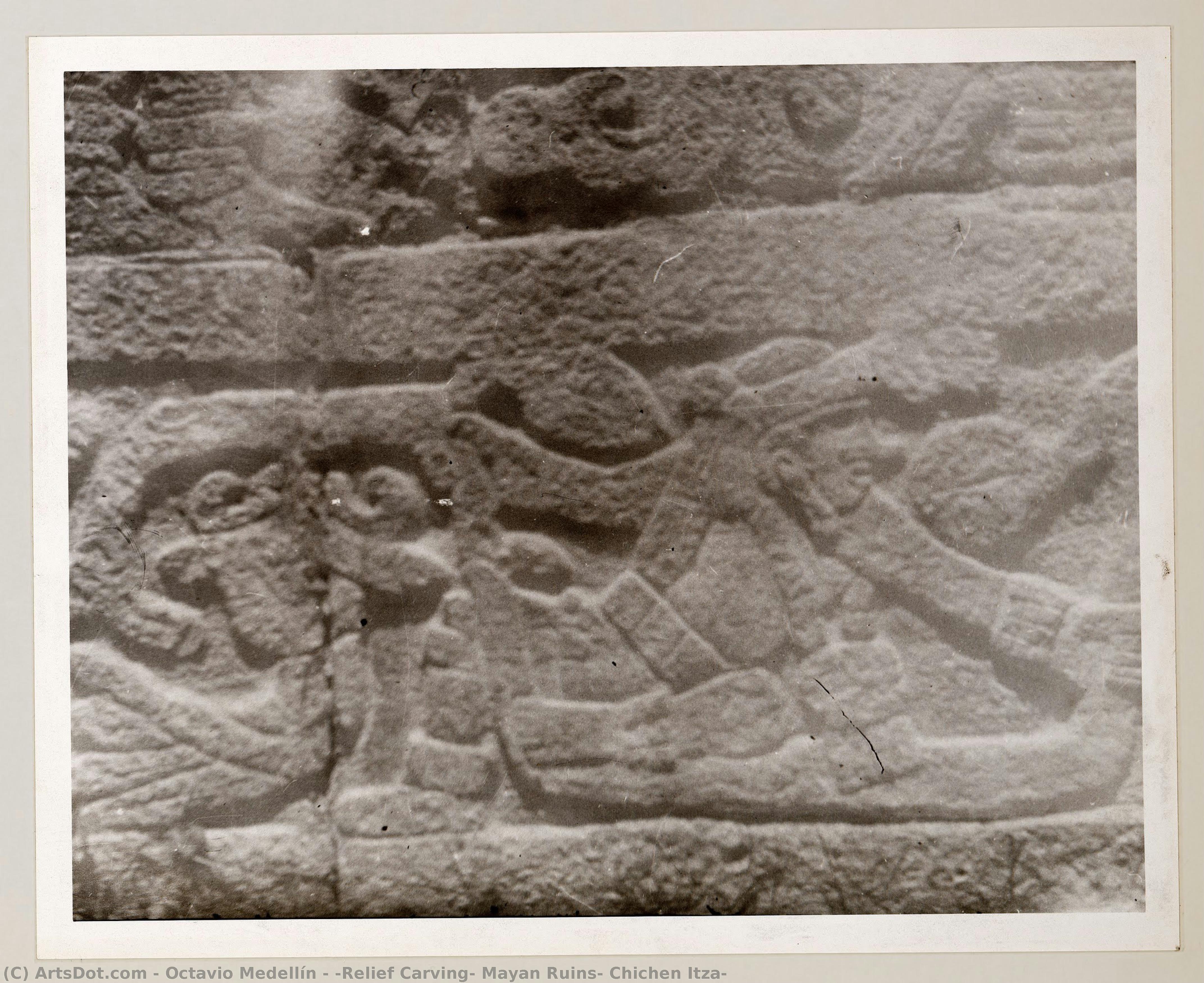 [relief Carving, Mayan Ruins, Chichen Itza] — オクタビオ・メデリン
