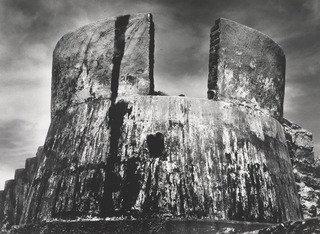 Ruin Of A Stronghold, Tokyo Bay — Kikuji Kawada