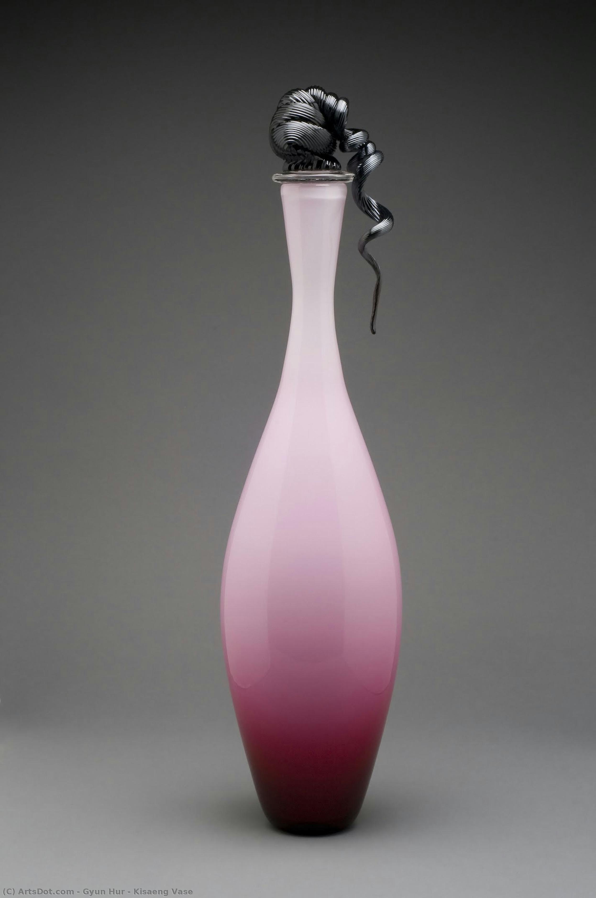 Kisaeng Vase — Gyun Hur