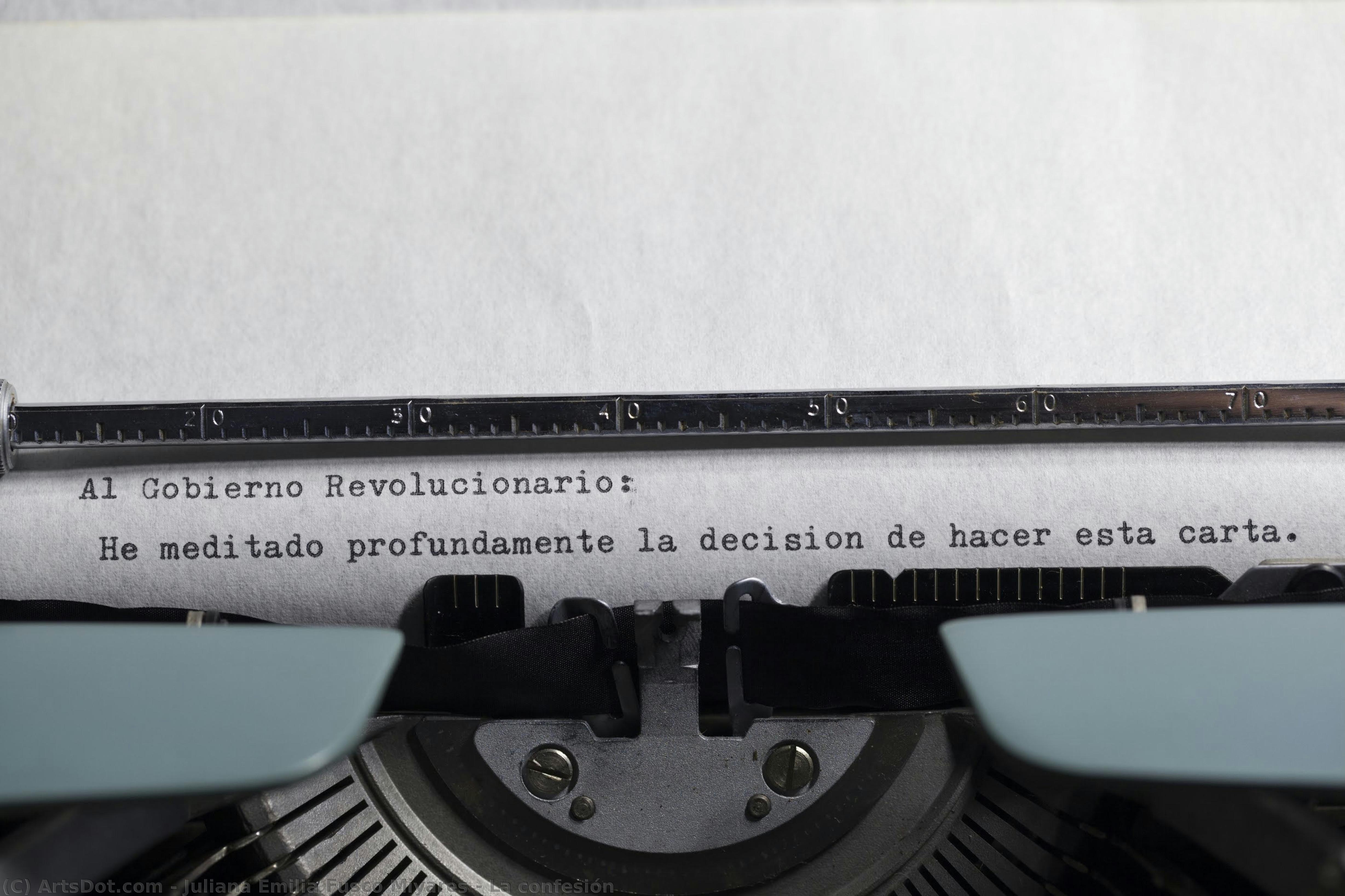 La Confesión — Juliana Emilia Fusco Miyares