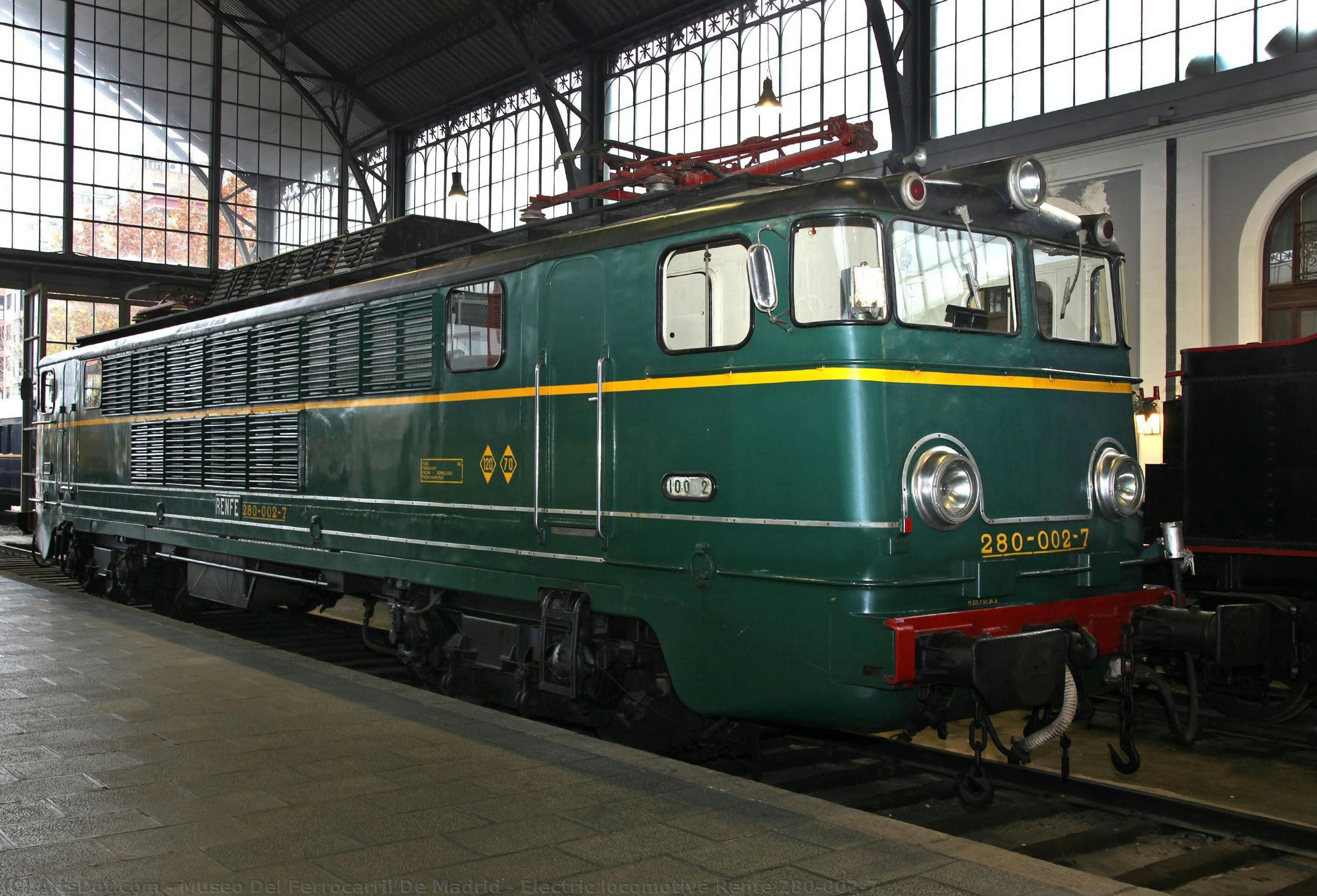 Electric Locomotive Renfe 280-002-7 — Museo Del Ferrocarril De Madrid