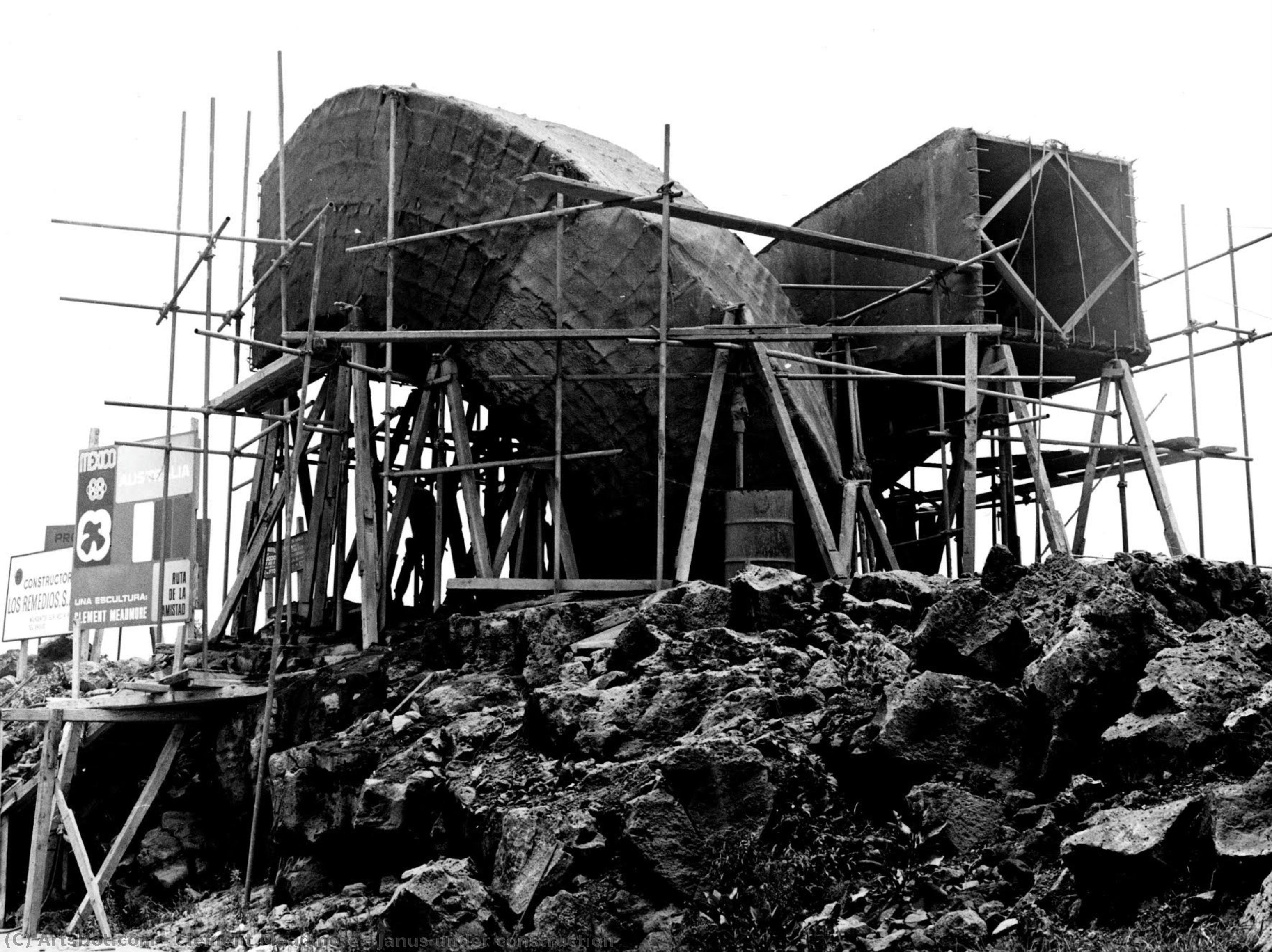 Janus Under Construction — Clement Meadmore