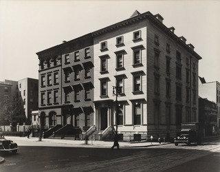 Fifth Avenue, Nos. 4, 6, 8, Manhattan — Berenice Abbott