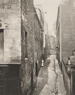 Laigh Kirk Close — Thomas Annan