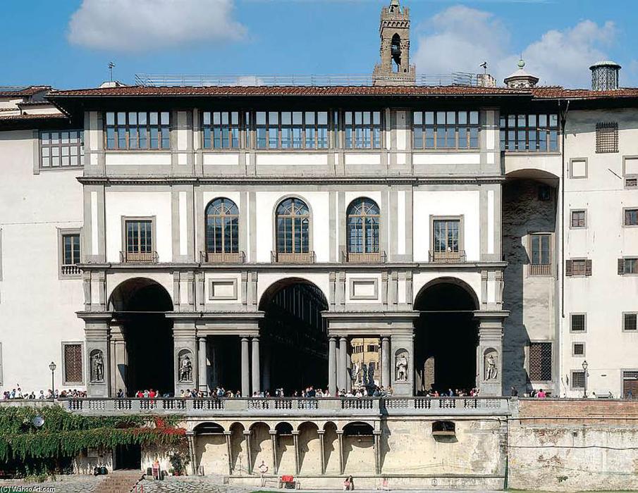 Façade On The Lungarno — Giorgio Vasari