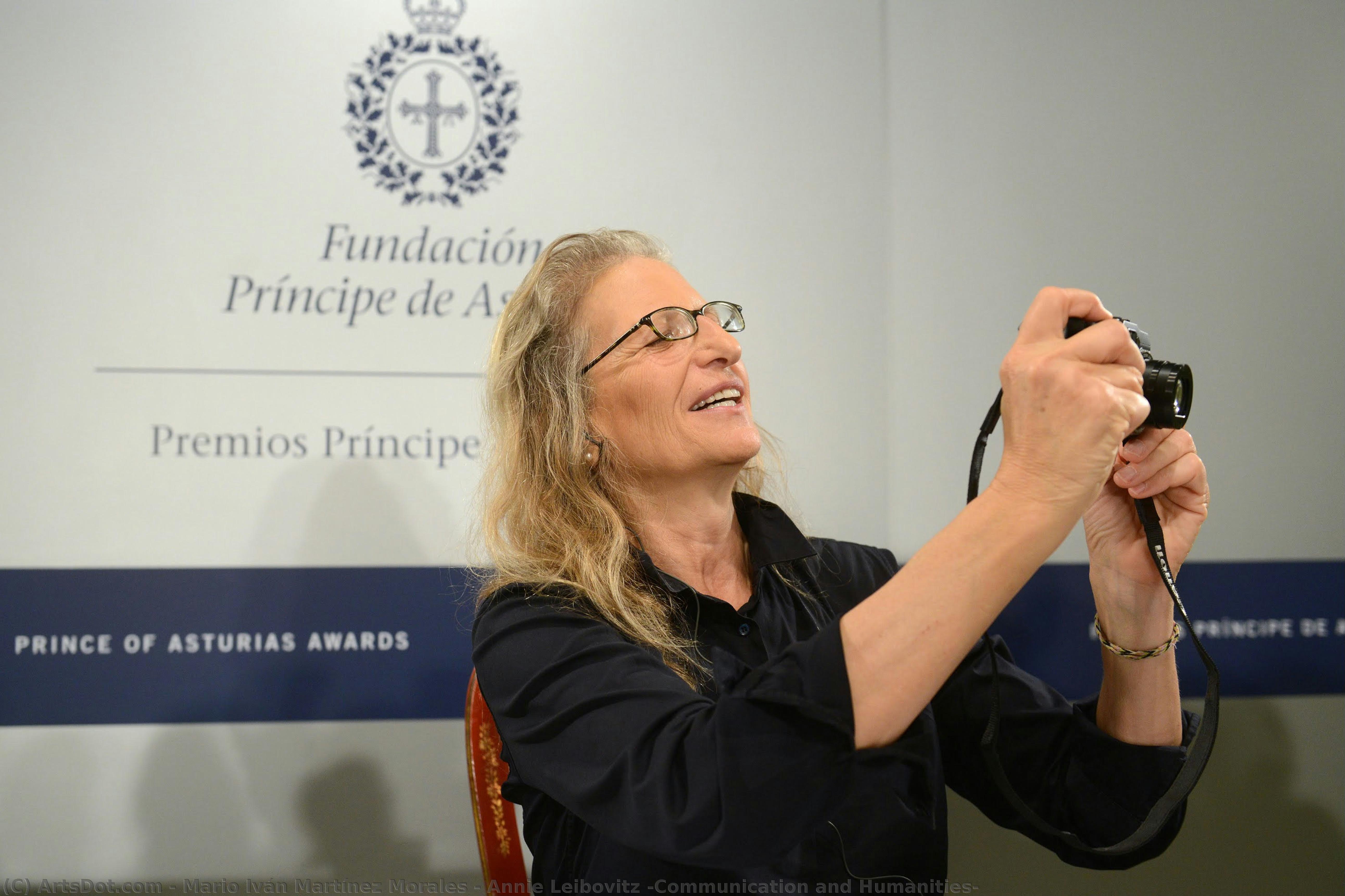 Annie Leibovitz (communication And Humanities) — Mario Iván Martínez Morales