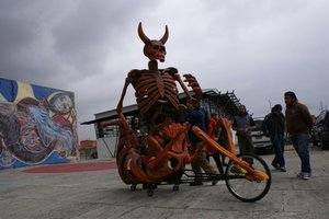 Diablo Patineto — Colectivo Última Hora