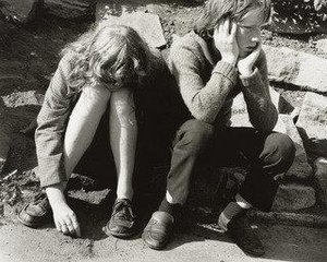 Brother And Sister Waiting, Whitley Bay, Tyneside — Chris Killip