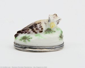 Box Shaped As A Bird — Mennecy Porcelain Manufactory
