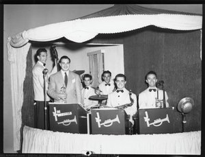The Joe Tomasello Band At Lou — Shirlie Alice Montgomery, Documentary Photography