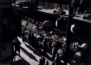 Market, 8th Avenue And 135th Street, Harlem — Aaron Siskind