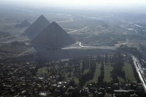 Giza Plateau — Kenneth Garrett