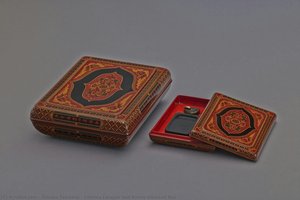 Colored Lacquer and Kinma Inkstone Box