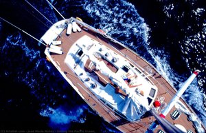 Sailing The Pacific Ocean — José María Núñez