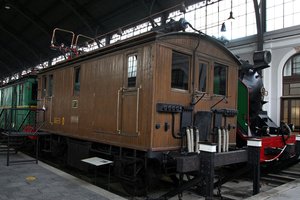 Three-phase Electric Locomotive No. 3 -brown Boveri Et Cie — Museo Del Ferrocarril De Madrid, Contemporary Realism