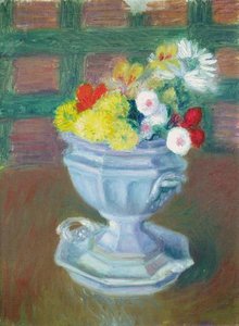 Flowers In An Ironstone Urn — William James Glackens
