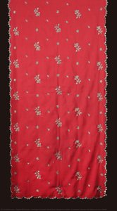 Keringkam Shawl (rose Bud, Mangrove Apple, Scattered Leaves And Side-cut Lace Motif) — Pojiah Binti Jaya