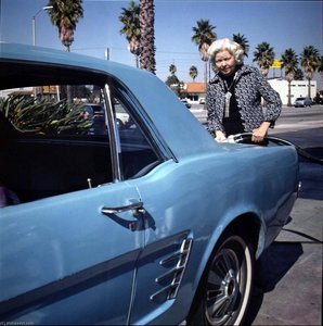 Self Service, From The Long Beach Documentary Survey Project — Kenneth Mcgowan