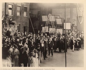 Behind-the-scenes Photograph, Paying The Piper — Edward Steichen, Documentary Photography