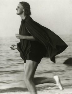 Lucile Brokaw, Harper's Bazaar — Martin Munkácsi