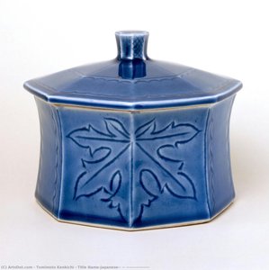Title Name(japanese): 磁器 瑠璃釉トリカブト葉模様八角蓋付壺 — Tomimoto Kenkichi, Japanese Traditional Ceramics