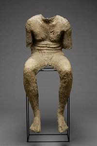 12 Seated Figures — Magdalena Abakanowicz