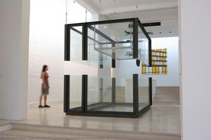 Collective Exhibition Intouchable (l — Damien Hirst