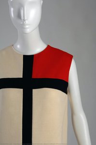 Dress\n\nDetail of front of dress