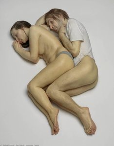 Spooning Couple — Ron Mueck