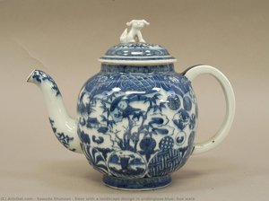 Ewer With A Landscape Design In Underglaze Blue, Sue Ware — Sawada Shunzan