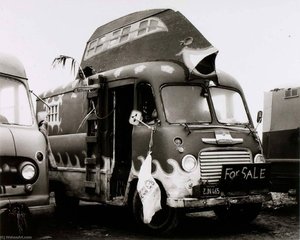 Paul's Housetruck, Front — Paul Herzoff