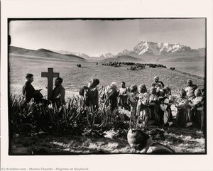 Pilgrims at Qoyllurit