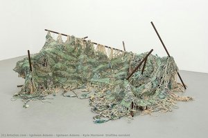 Igshaan Adams & Kyle Morland, Stoflike oorskot