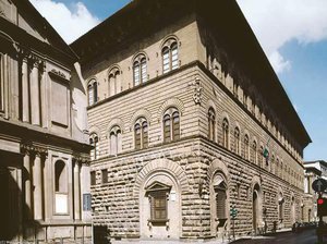 Façade — Michelozzo Di Bartolomeo